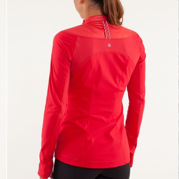 RARE Lululemon Women’s Run Track Time Jacket in Red Currant Size 6 - Picture 2 of 16